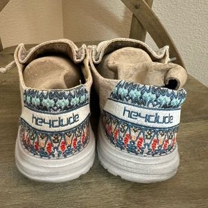 Hey Dude slip on loafers. Great shape. Fashionable & comfy. Size 8. Wendy Flora